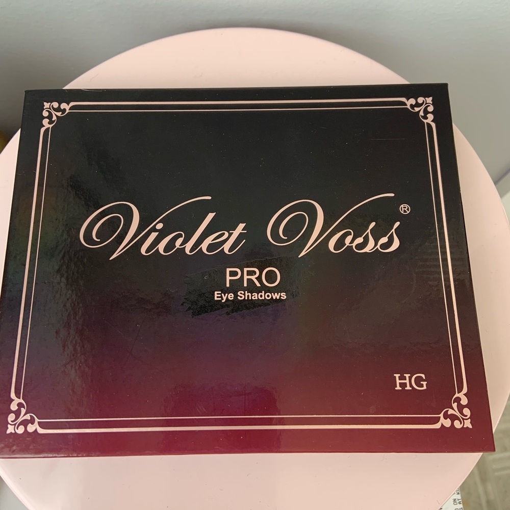 Violet Voss palette